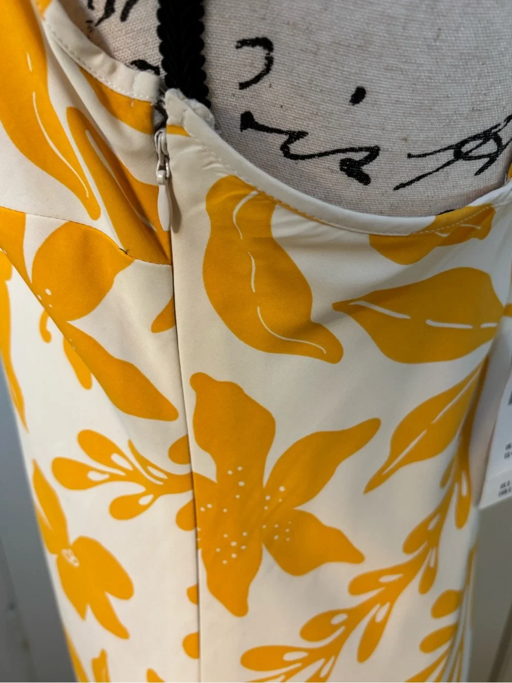 Abercrombie & Fitch White & Yellow Floral Midi Dress - Women’s, Size M NWT